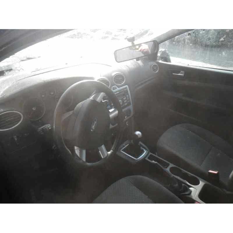 ford focus berlina (cap) del año 2005