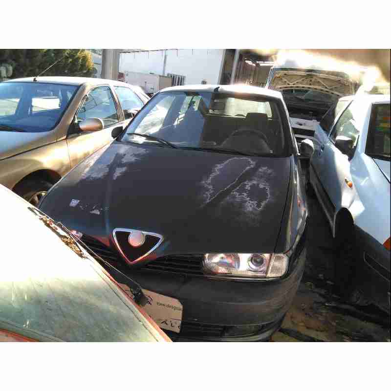 alfa romeo 145 del año 1999