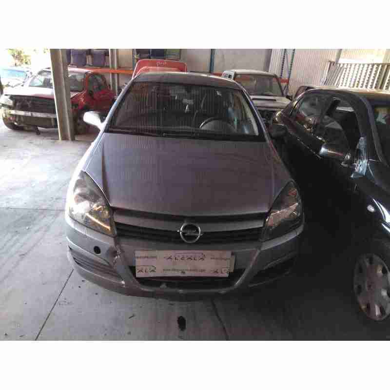 opel astra h berlina del año 2005