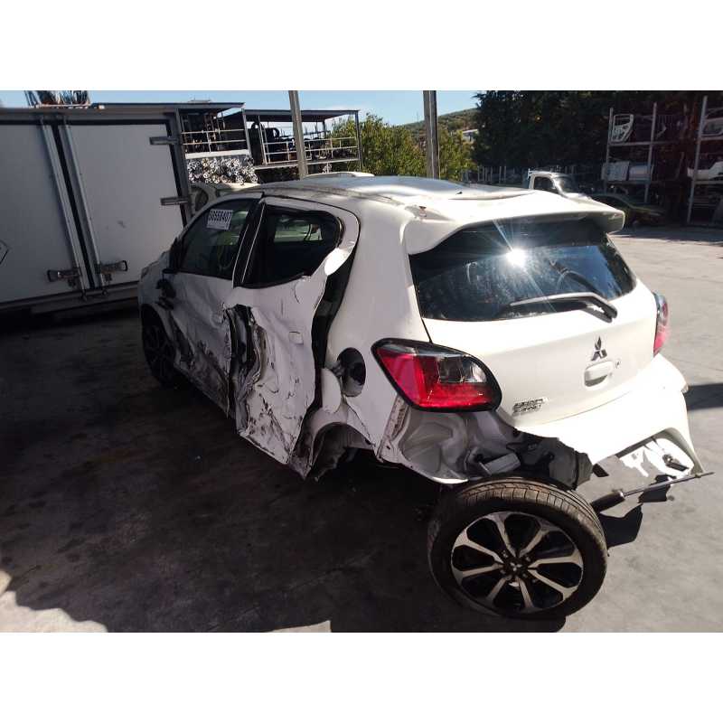 mitsubishi mirage / space star vi hatchback (a0_a) del año 2024