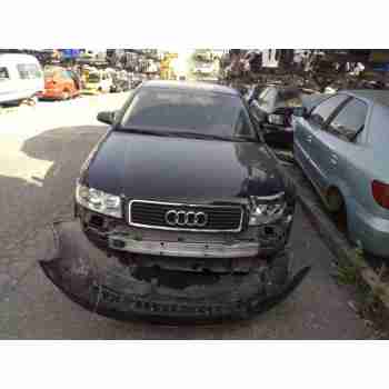 AUDI A4 BERLINA (8E) de desguace