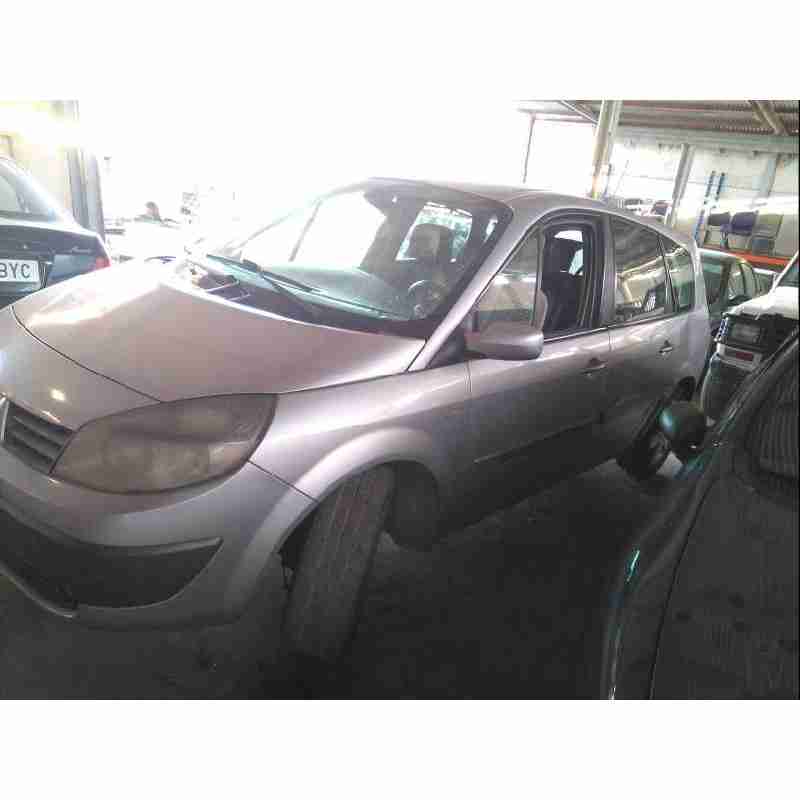 renault scenic ii del año 2005