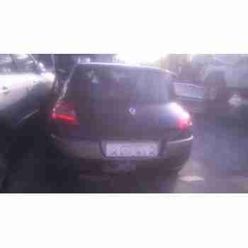 RENAULT MEGANE II BERLINA 3P de desguace