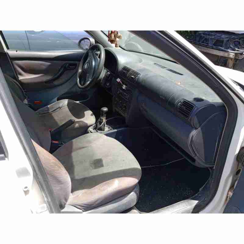 seat leon (1m1) del año 2001