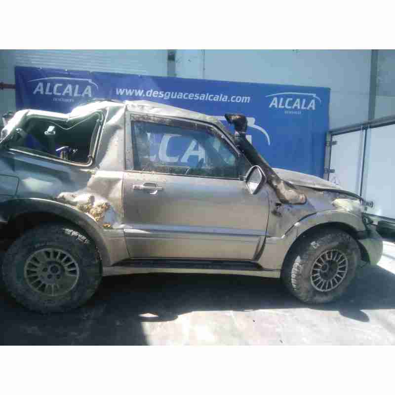 mitsubishi montero iii canvas top (v6_w, v7_w) del año 2009