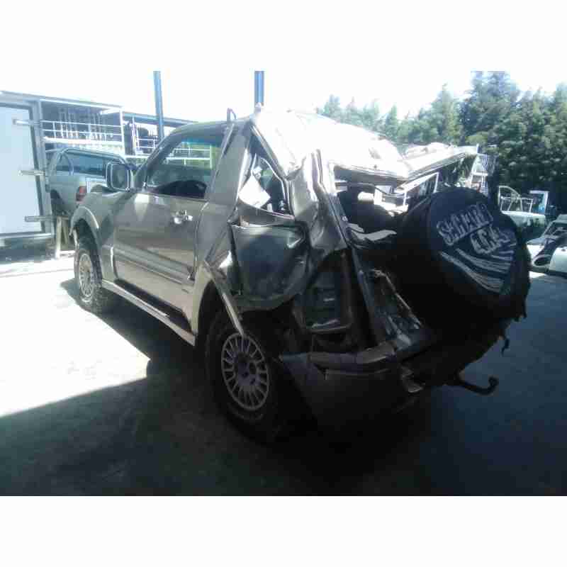 mitsubishi montero iii canvas top (v6_w, v7_w) del año 2009