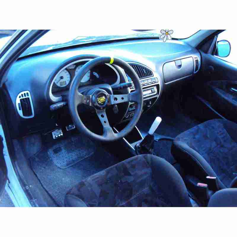 citroën saxo del año 2000