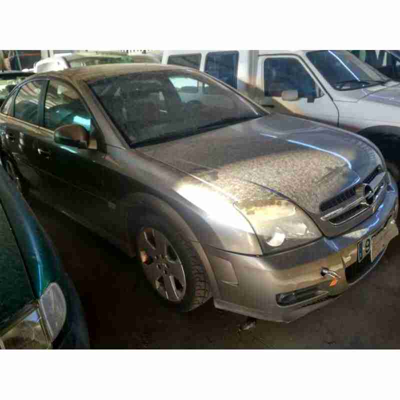 opel vectra c berlina del año 2003