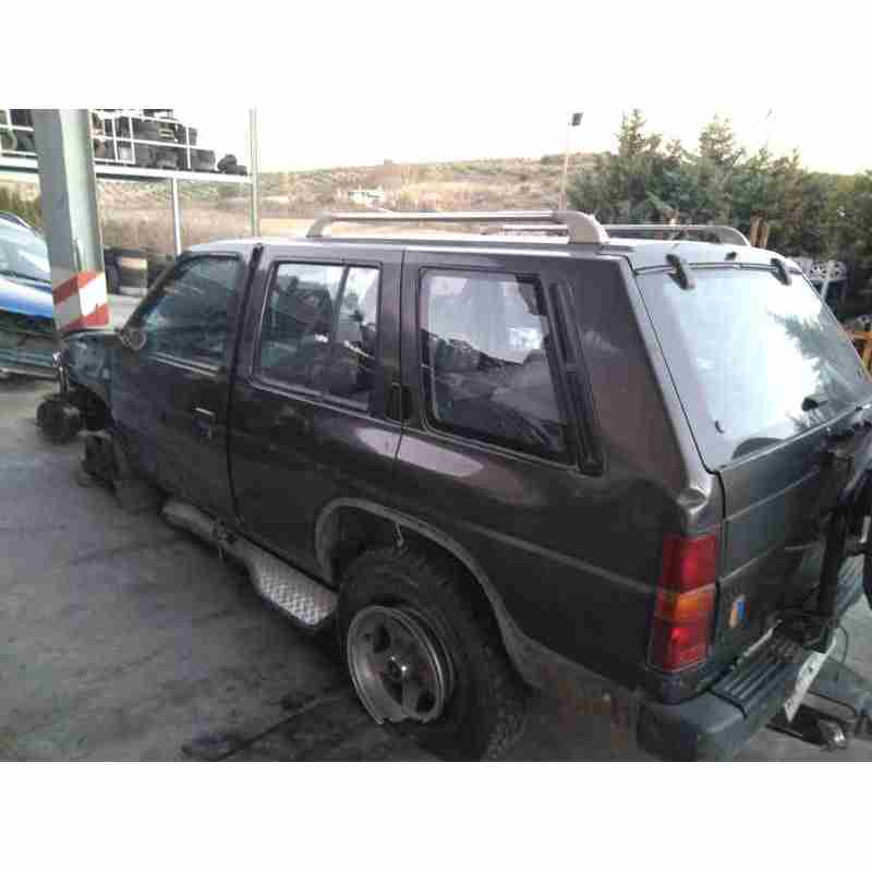 nissan terrano (wd21) del año 1990