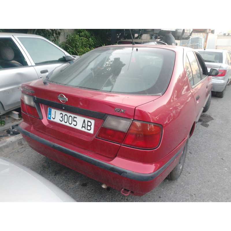 nissan primera hatchback (p11) del año 1998