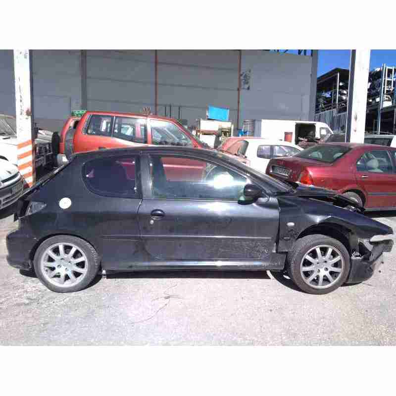 peugeot 206 berlina del año 2003