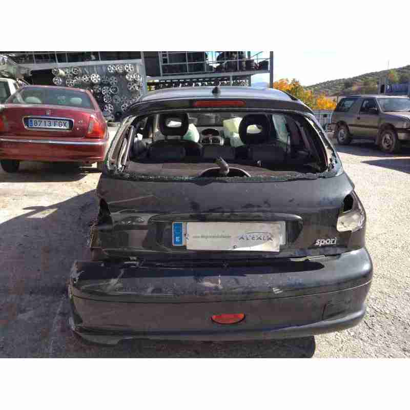 peugeot 206 berlina del año 2003