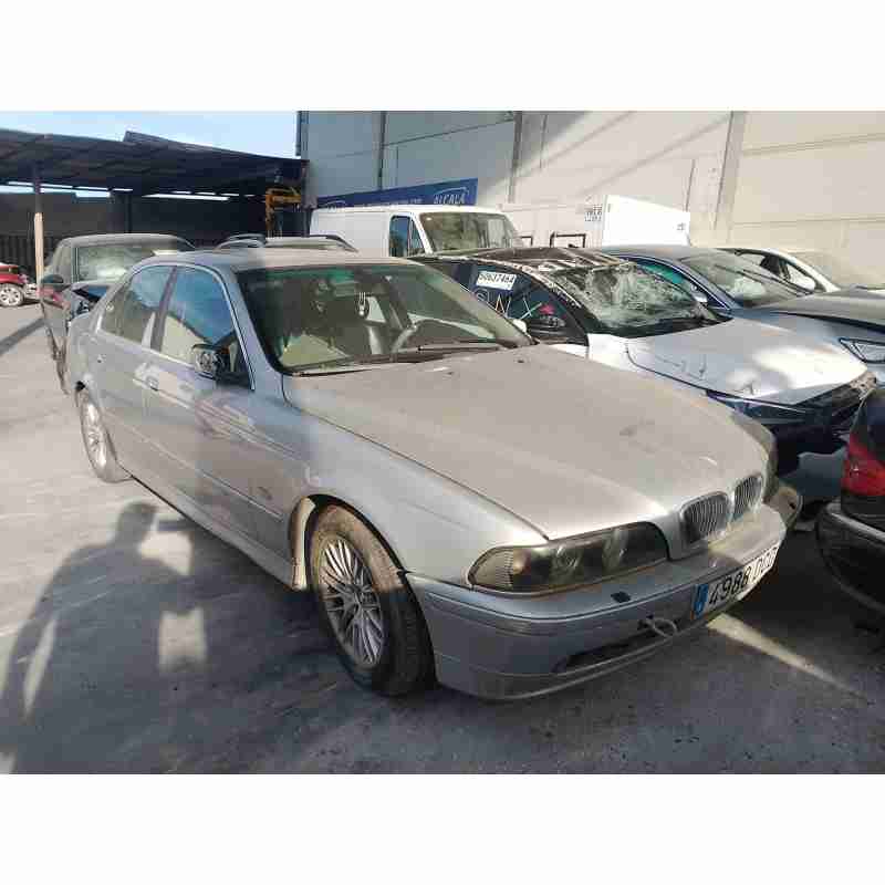bmw 5 (e39) del año 2004