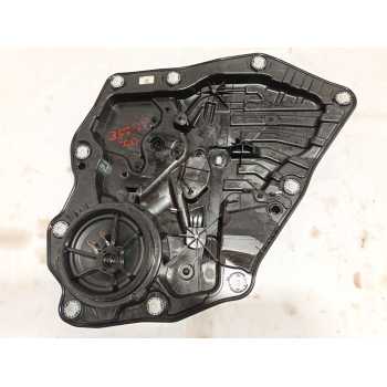 ELEVALUNAS TRASERO DERECHO L1TBS27000CG 