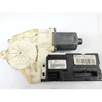 MOTOR ELEVALUNAS DELANTERO IZQUIERDO 0130822330 