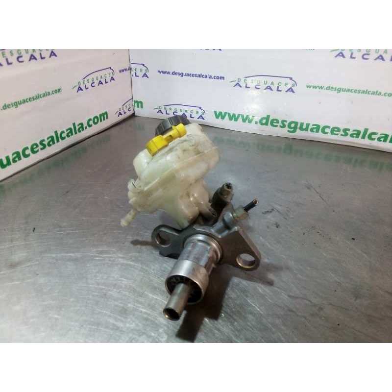 BOMBA FRENO 2 SALIDAS 