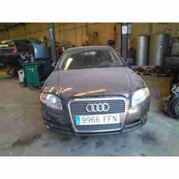 AUDI A4 BERLINA (8E)