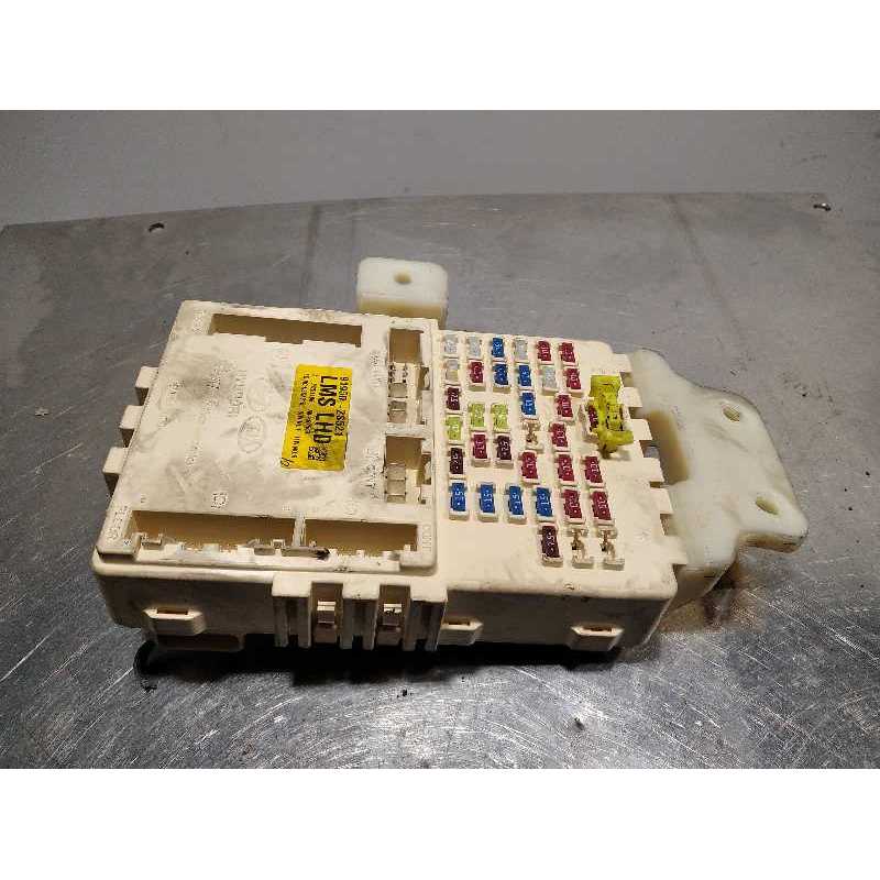 CAJA RELES / FUSIBLES 919502S521 