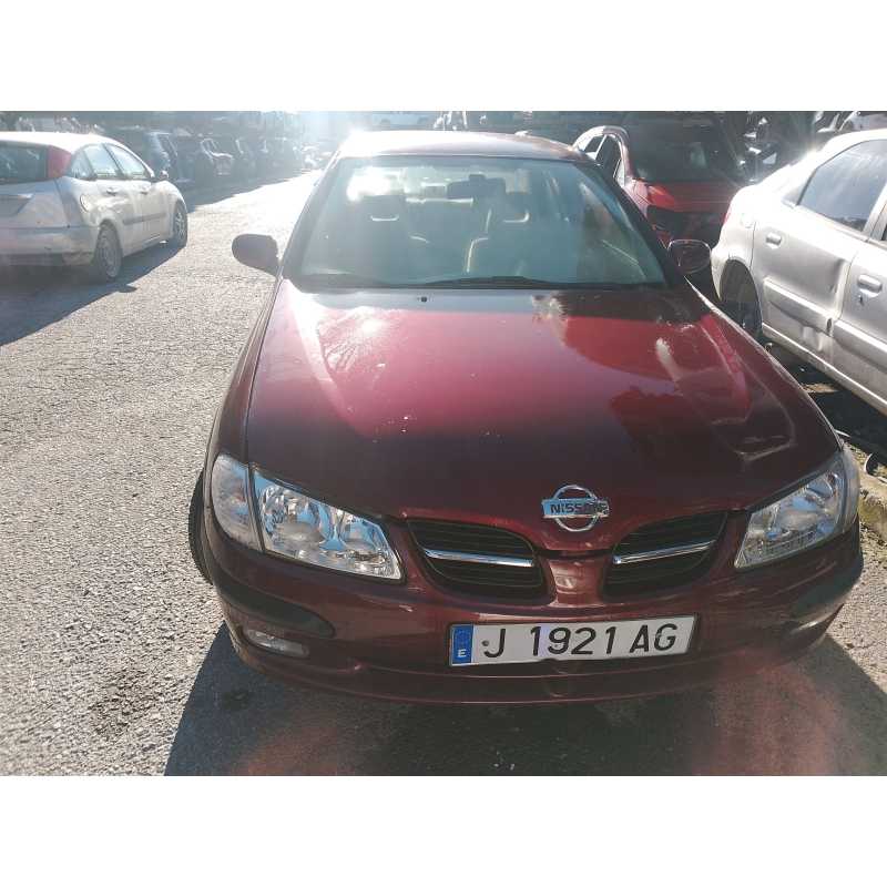 nissan almera ii (n16) del año 2000