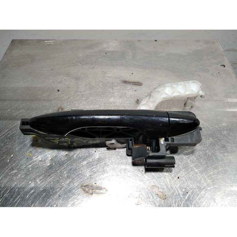 MANETA EXTERIOR TRASERA IZQUIERDA 826512Y010 