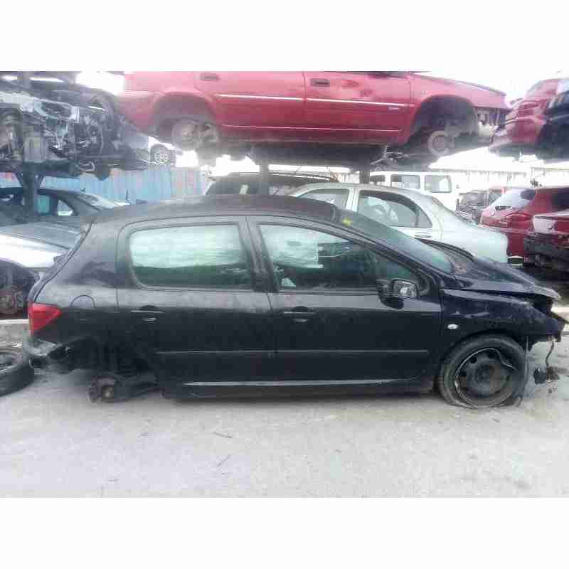 peugeot 307 berlina (s2) del año 2005