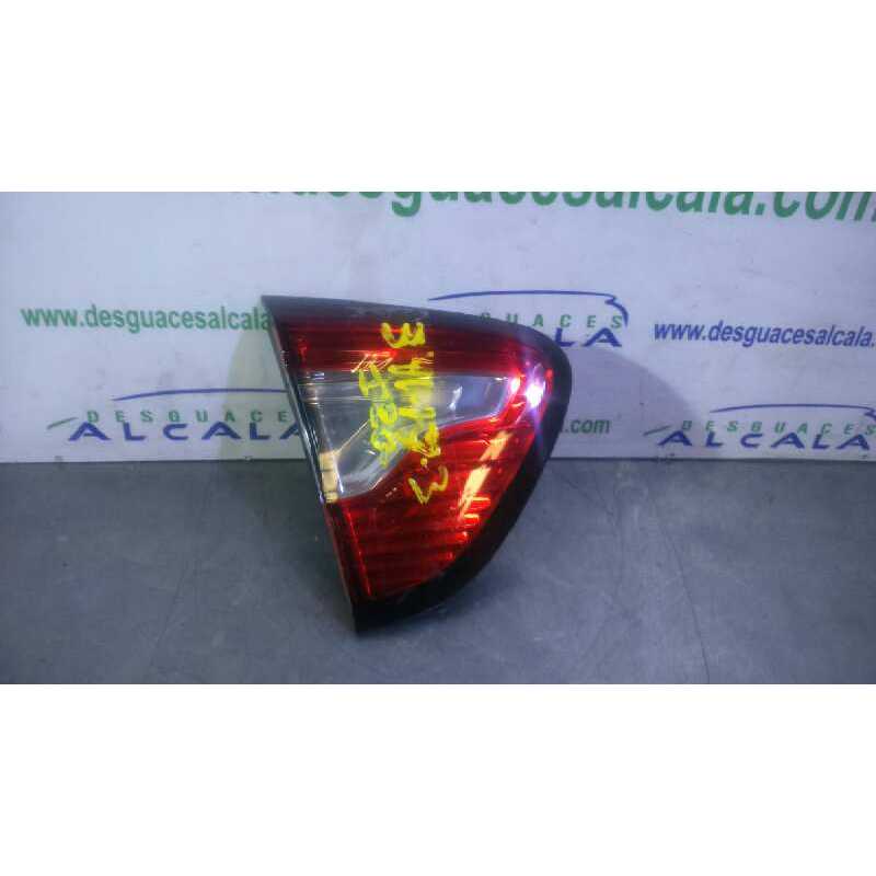 PILOTO TRASERO IZQUIERDO 265557893R PORTON 