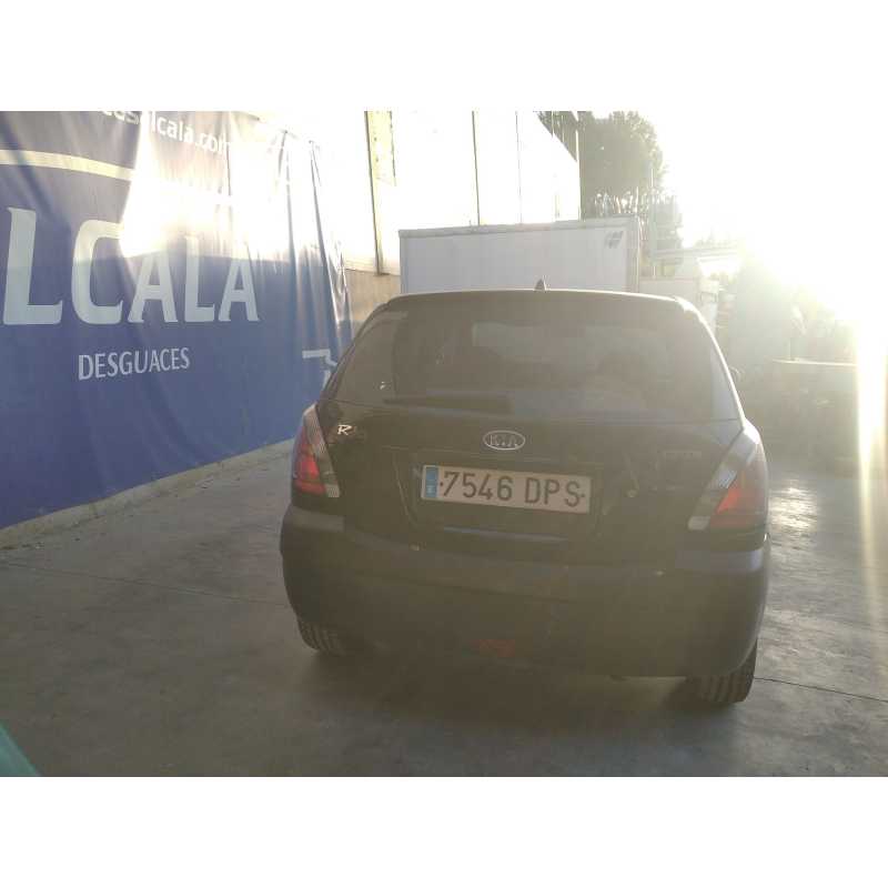 kia rio del año 2005