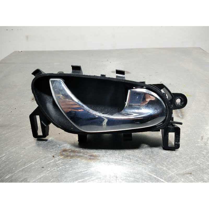 MANETA INTERIOR DELANTERA DERECHA 806704EA0 