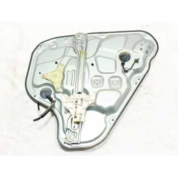 ELEVALUNAS TRASERO IZQUIERDO 834702R050 