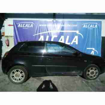 FIAT STILO (192) de desguace