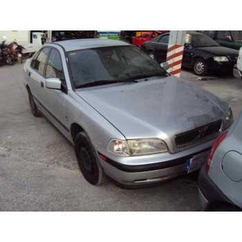 VOLVO S40 BERLINA