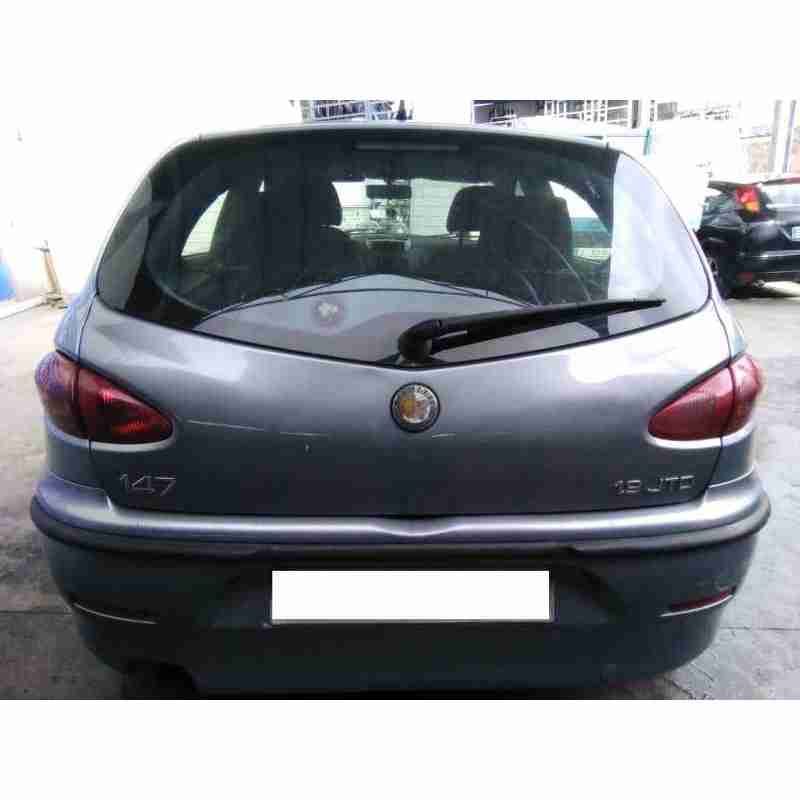 alfa romeo 147 (190) del año 2001