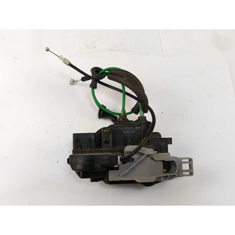 CERRADURA PUERTA TRASERA IZQUIERDA 814102L000 