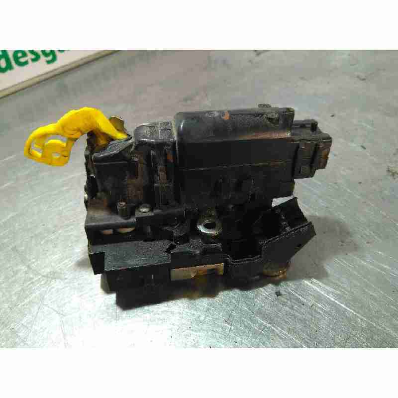 CERRADURA PUERTA TRASERA DERECHA 825029139R ELÉCTRICA 2 PINES