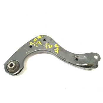 BRAZO SUSPENSION SUPERIOR TRASERO DERECHO 48770F4010 