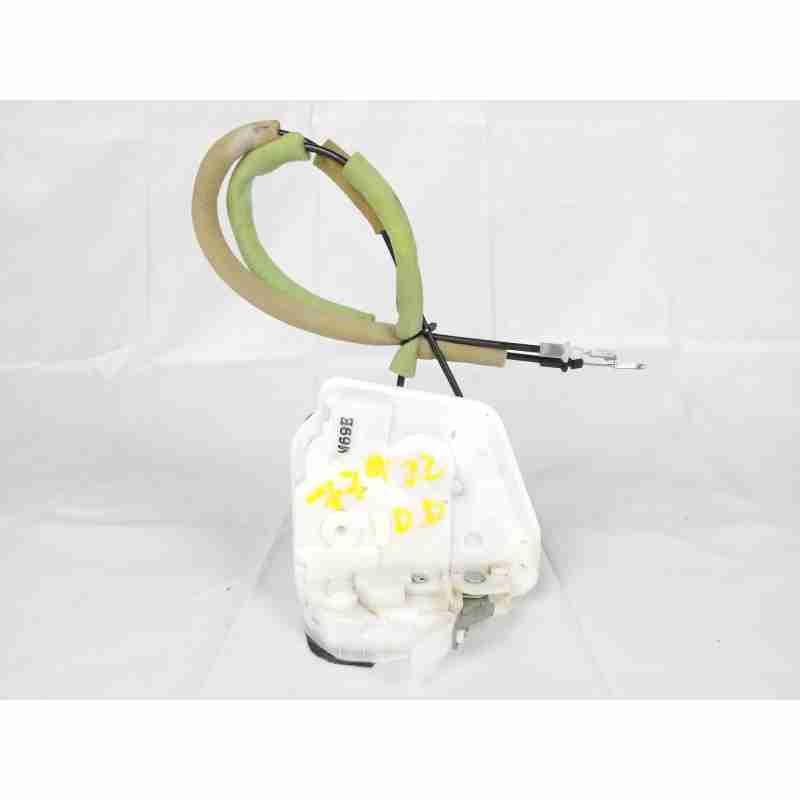 CERRADURA PUERTA DELANTERA DERECHA KB7W58310 
