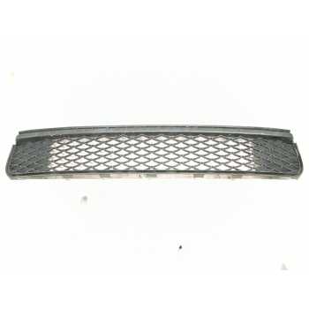 REJILLA PARAGOLPES DELANTERO 5311202250 