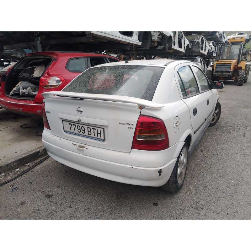 opel astra g hatchback (t98) del año 1998
