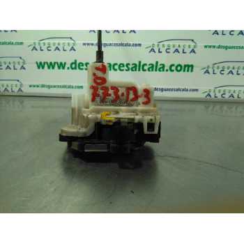 CERRADURA PUERTA TRASERA DERECHA ELECTRICA 4 PINES