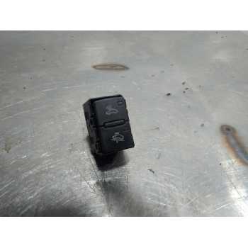 BOTON 4F0962109 BOTÓN ALARMA 6 PINES