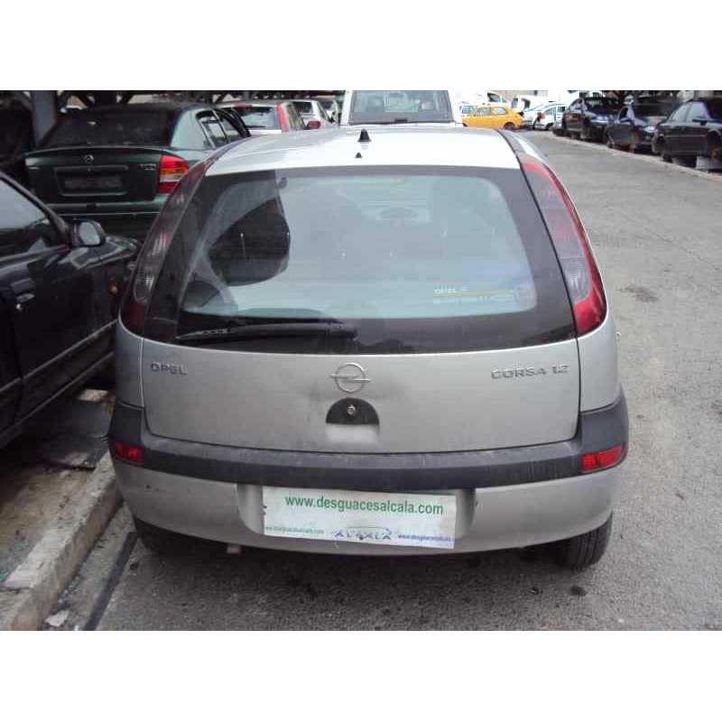 opel corsa c del año 2001