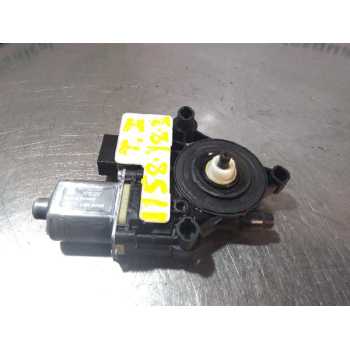 MOTOR ELEVALUNAS TRASERO IZQUIERDO 5Q0959811A 5 PINES