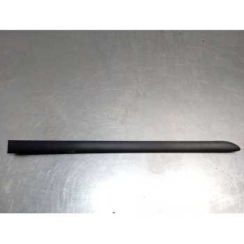 MOLDURA 2K5853536G DERECHA 
