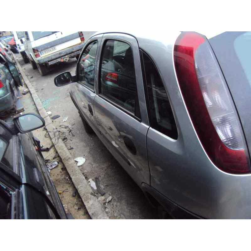 opel corsa c del año 2001