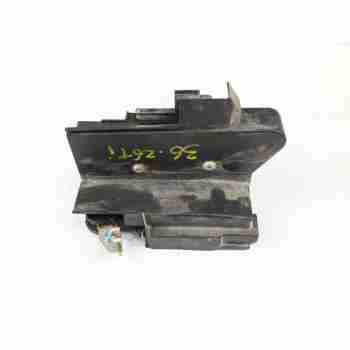 CERRADURA PUERTA TRASERA IZQUIERDA 825033052R 