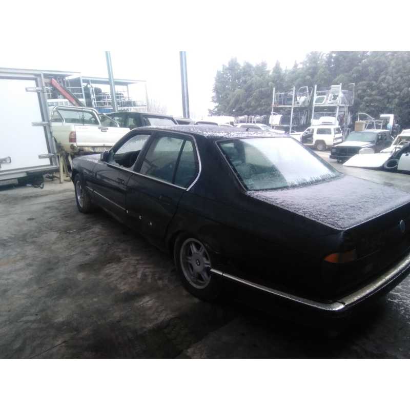 bmw 7 (e32) del año 1995