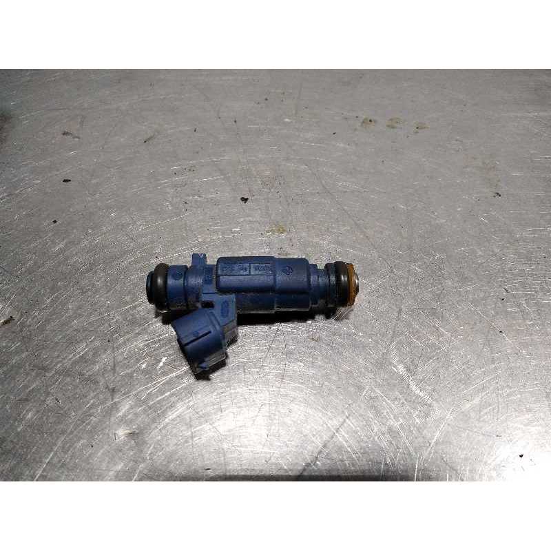 INYECTOR 353102B000 