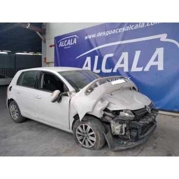 VOLKSWAGEN GOLF VI (5K1) de desguace