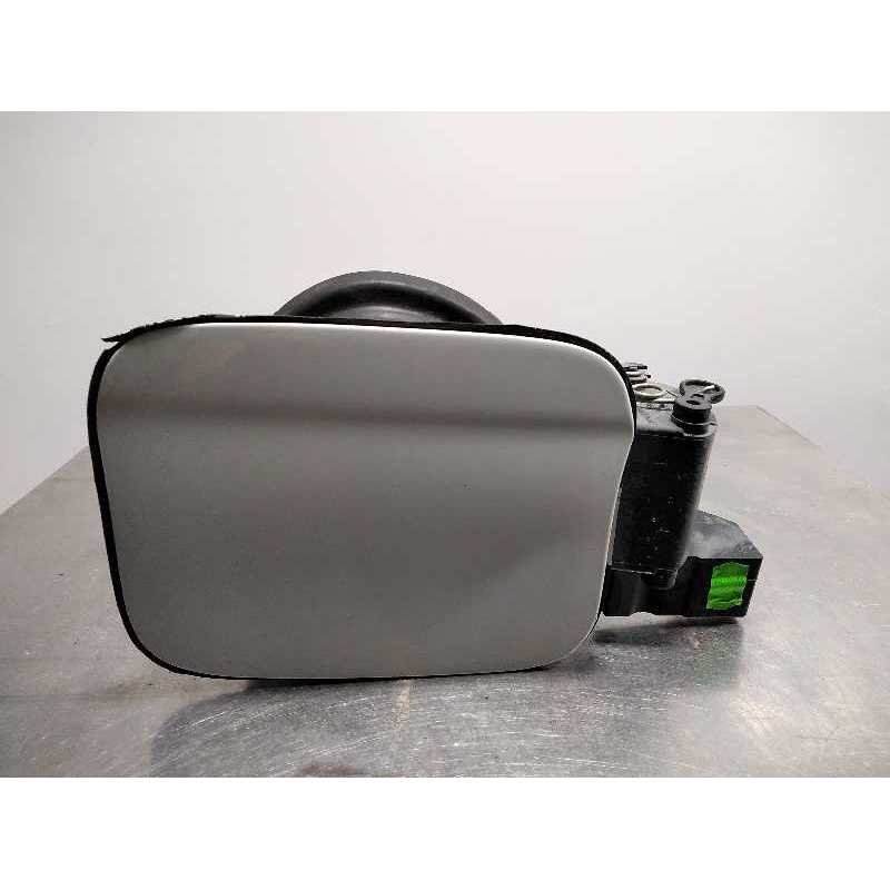 TAPA EXTERIOR COMBUSTIBLE 