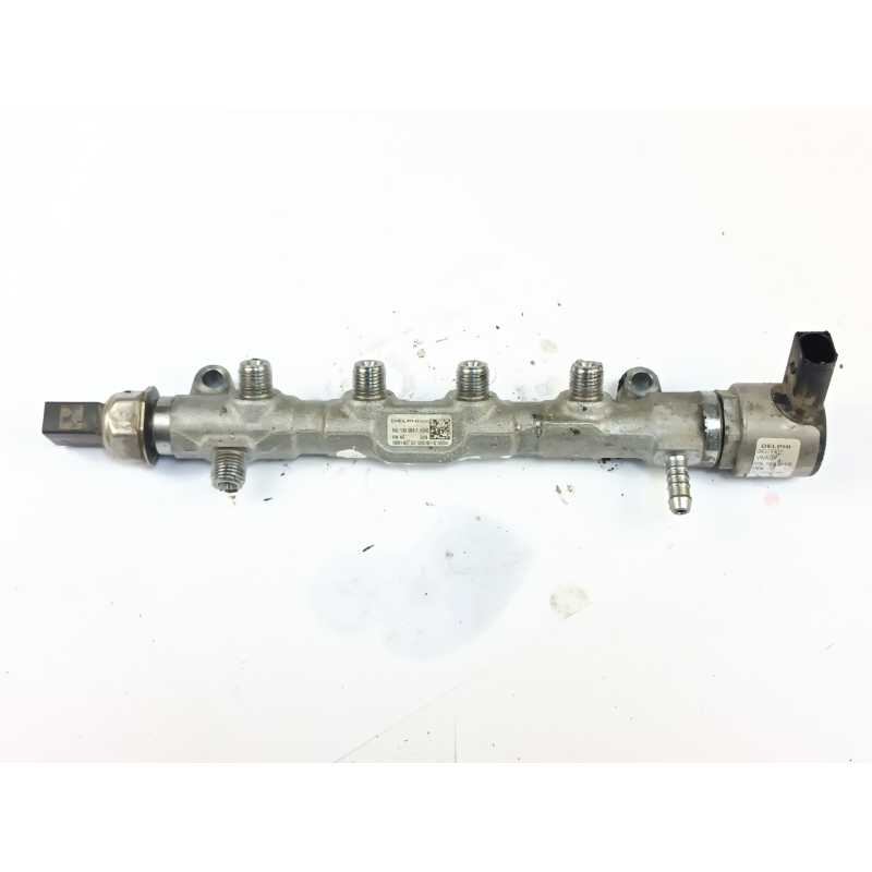 RAMPA INYECTORA 04L130089F 